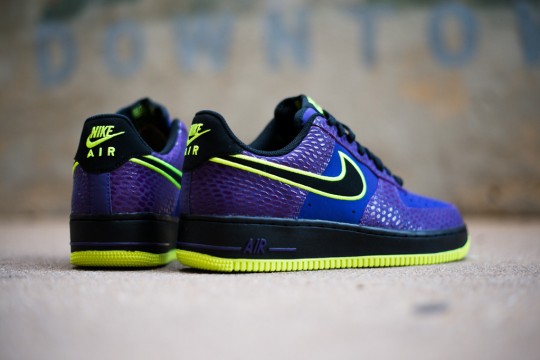 Nike_Air_Force_1_Purple_Snake_Sneaker_Politics_8_1024x1024