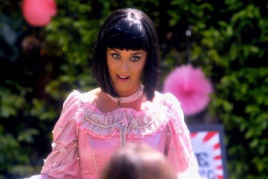 Katy-Perry-in-Birthday_article_story_large