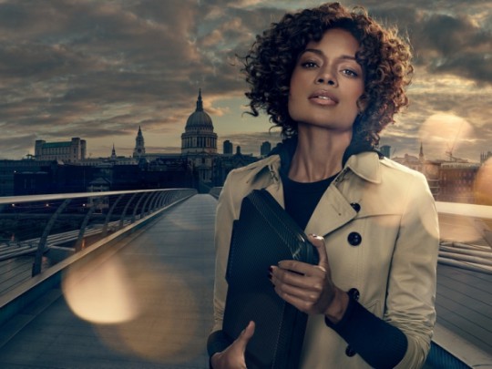 naomie-harris-as-miss-moneypenny-in-sonys-latest-made-for-bond-promo-video